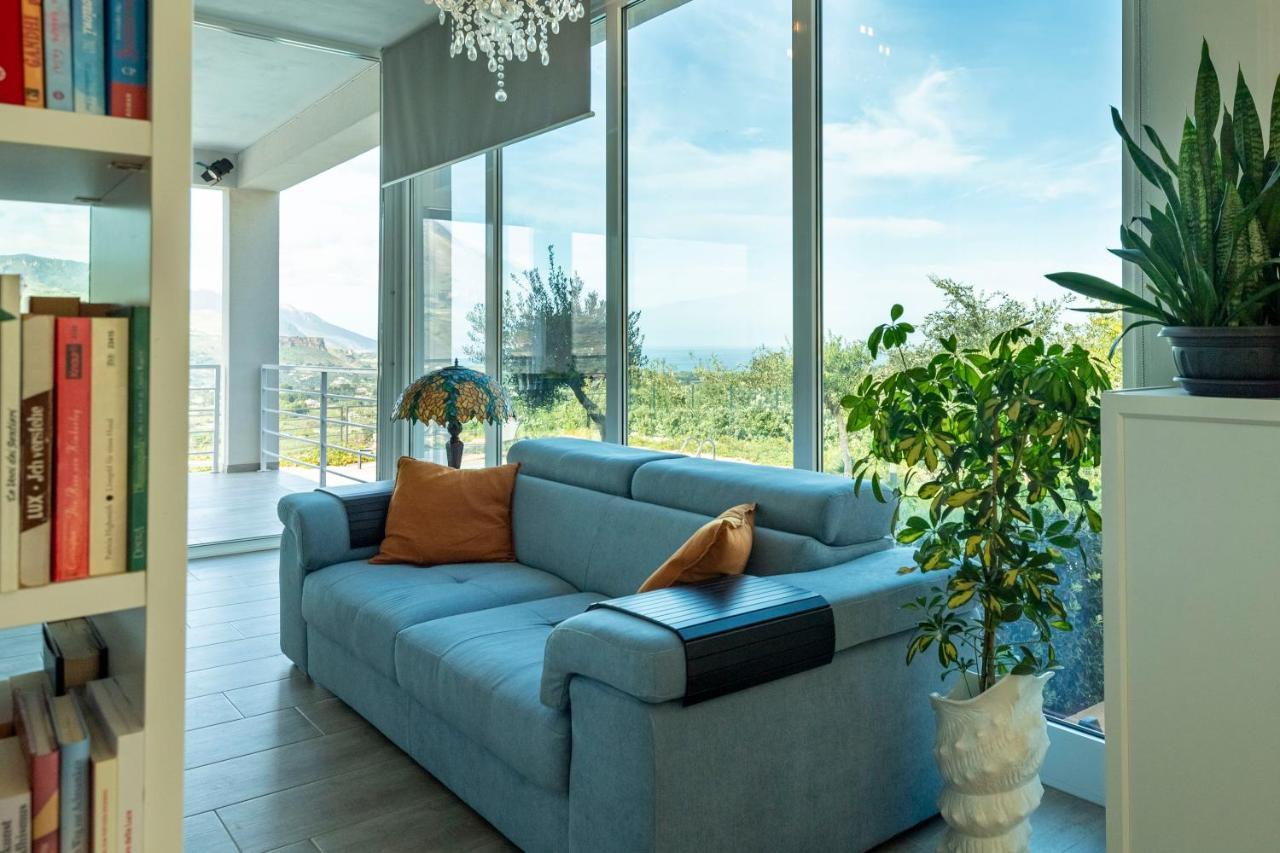 Villa Luxury Con Piscina Privata Vista Mare - Castellammare Del Golfo Bagian luar foto